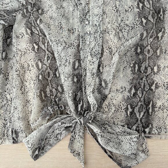 Mare Mare x Anthropologie Puff Sleeve Grey & White Python Print Sheer Blouse (L) - Picture 5 of 16